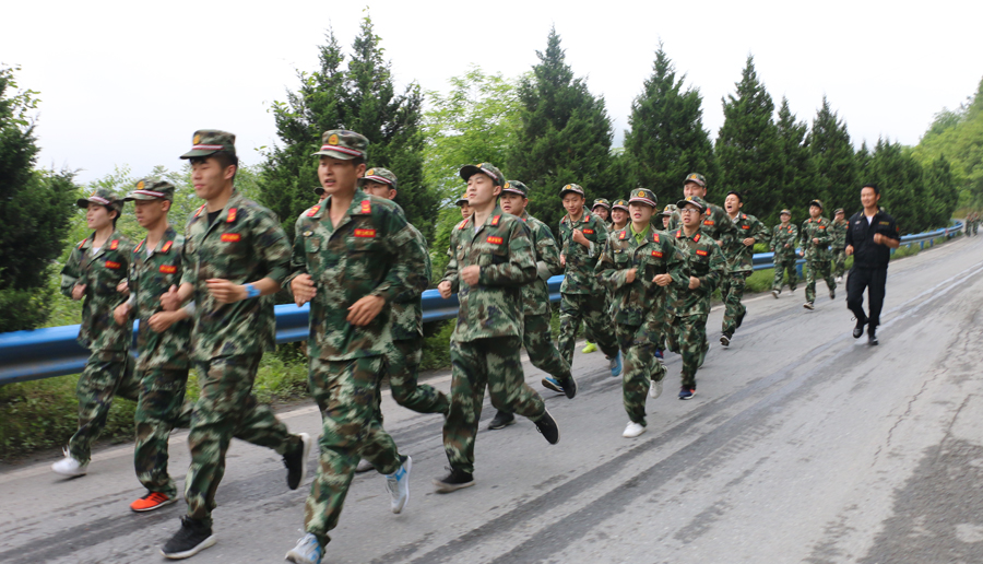 2017年5月平利琵琶島戶外拓展